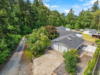 8211 116th Avenue SE, Newcastle, WA 98056