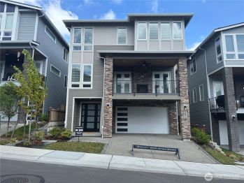 7570 S 129th Place , Seattle, WA 98178