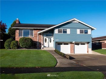 1452 N Highland Street , Tacoma, WA 98406