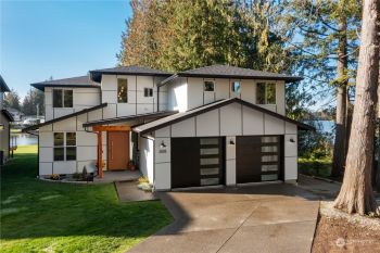 6598 Vandermark Road E, Bonney Lake, WA 98391-7382