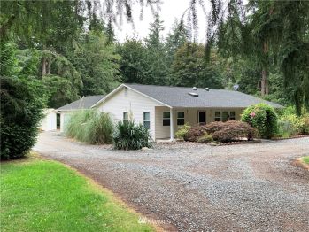 73 Diana Place , Camano Island, WA 98282