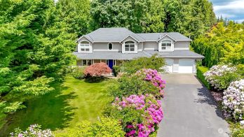 11930 205th Drive SE, Snohomish, WA 98290-7299