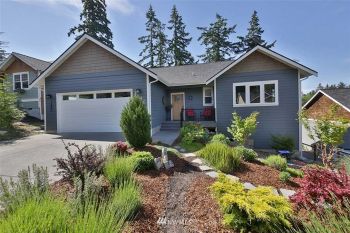 1280 Curtis Way , Freeland, WA 98249