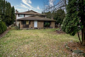 218 Ellingson Drive , Pacific, WA 98047