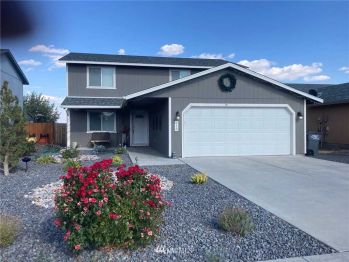 858 L Street SE, Ephrata, WA 98823