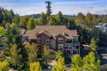 6800 132nd Place SE #W-101, Newcastle, WA 98059