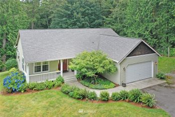 27824 Resource Ridge Avenue NE, Kingston, WA 98346