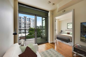 2929 1st Avenue #720, Seattle, WA 98121