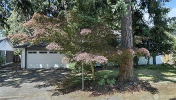 28209 29th Avenue S, Federal Way, WA 98003