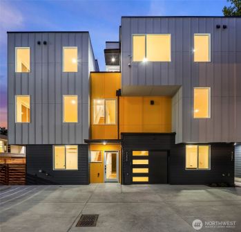 725 18th Avenue #B, Seattle, WA 98122