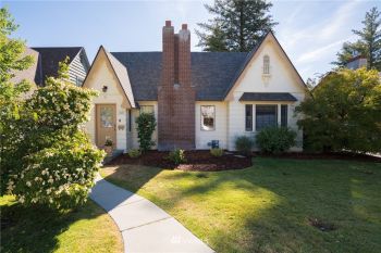 123 N Franklin Avenue , Wenatchee, WA 98801