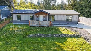 27501 Gamble Bay Road NE, Kingston, WA 98346