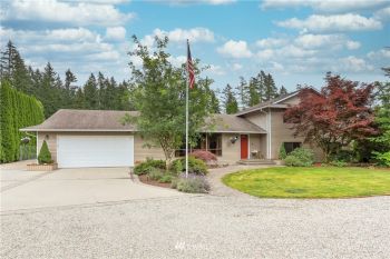 23618 202nd Avenue SE, Maple Valley, WA 98038
