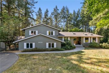 10720 Ridge Rim Trail SE, Port Orchard, WA 98367
