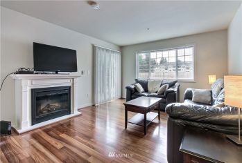 13203 97th Avenue E #107, Puyallup, WA 98373