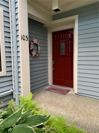 651 SE Bayshore Drive #B103, Oak Harbor, WA 98277
