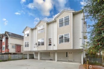 8526 Nesbit Avenue N #F, Seattle, WA 98103