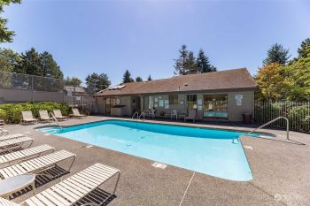 15209 Sunwood Boulevard #B31, Tukwila, WA 98188