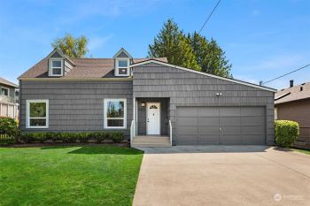 323 AVENUE F , Snohomish, WA 98290-2725