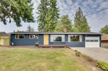 20616 80th Avenue W, Edmonds, WA 98026