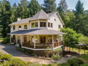 6500 NE Baker Hill Road , Bainbridge Island, WA 98110