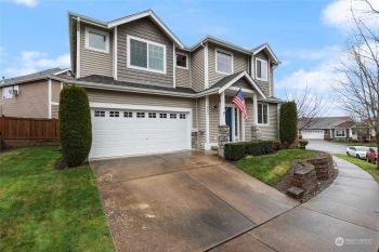 2404 Chateau Drive , Puyallup, WA 98373