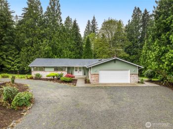 17933 109th Place SE, Snohomish, WA 98290