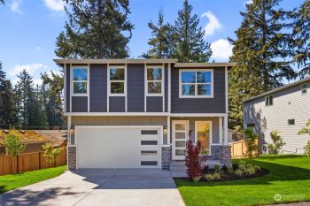 16835 Fremont Avenue N, Shoreline, WA 98133