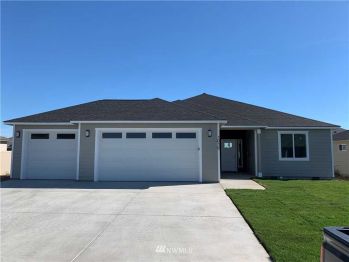 912 6th Avenue NE, Ephrata, WA 98823