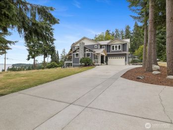 38 Chick Road , Camano Island, WA 98282