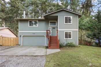 17316 W View Lane SE, Yelm, WA 98597