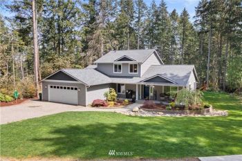 1341 11th Lane , Fox Island, WA 98333