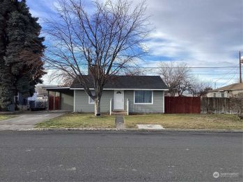 47 SE H Street , Ephrata, WA 98823