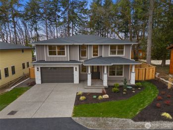 424 Stevens Street , Steilacoom, WA 98388