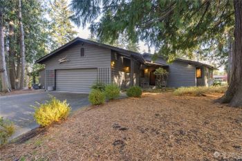 136 Horizon View Dr , Sequim, WA 98382
