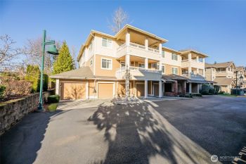 23916 NE 115th Lane #204, Redmond, WA 98053