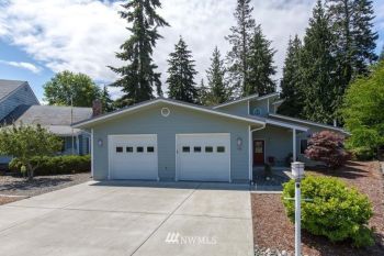 114 Emerald Drive , Sequim, WA 98382