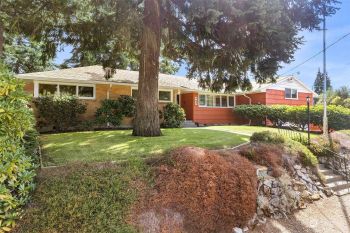 4915 Vickery Avenue E, Tacoma, WA 98443