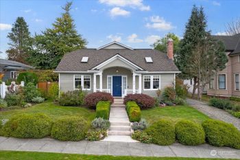 319 Avenue E , Snohomish, WA 98290