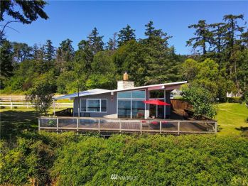 6302 South Shore Road , Anacortes, WA 98221
