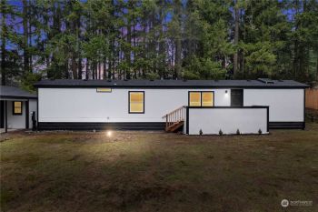 236 Dutterow Road SE, Olympia, WA 98503