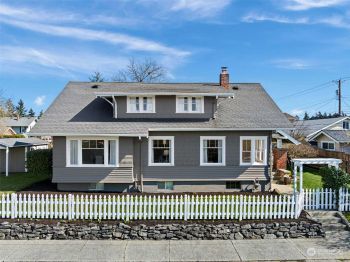 615 N Adams Street , Tacoma, WA 98406-4925