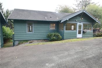 540 View Court , Hoquiam, WA 98550