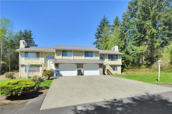 12406 12408 82nd Avenue Ct E, Puyallup, WA 98373