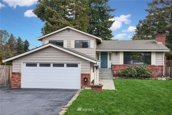 24211 88th Place W, Edmonds, WA 98026