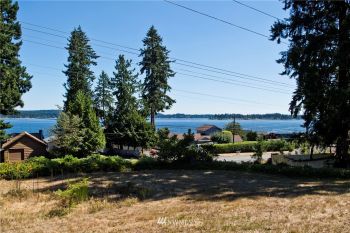6699 Chico Way NW, Bremerton, WA 98312