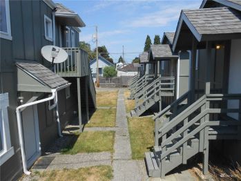 1732 - 1734 4th Street , Bremerton, WA 98337