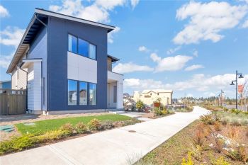 33033 Ten Trails Parkway SE, Black Diamond, WA 98010