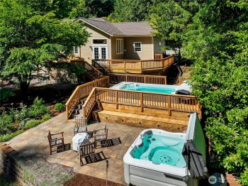 7512 Marwood Place , Woodinville, WA 98072