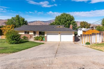 1618 N Astor Court , East Wenatchee, WA 98802